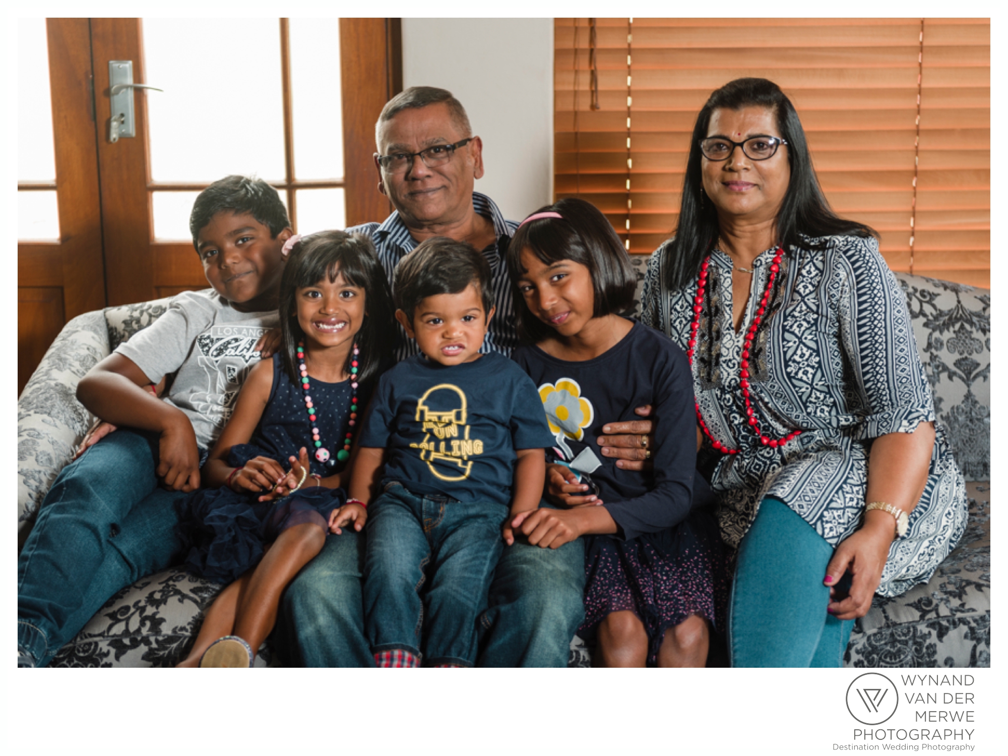 I had so much fun capturing the joy and energy of Linda and her family. Family photography on location, oh what fun.