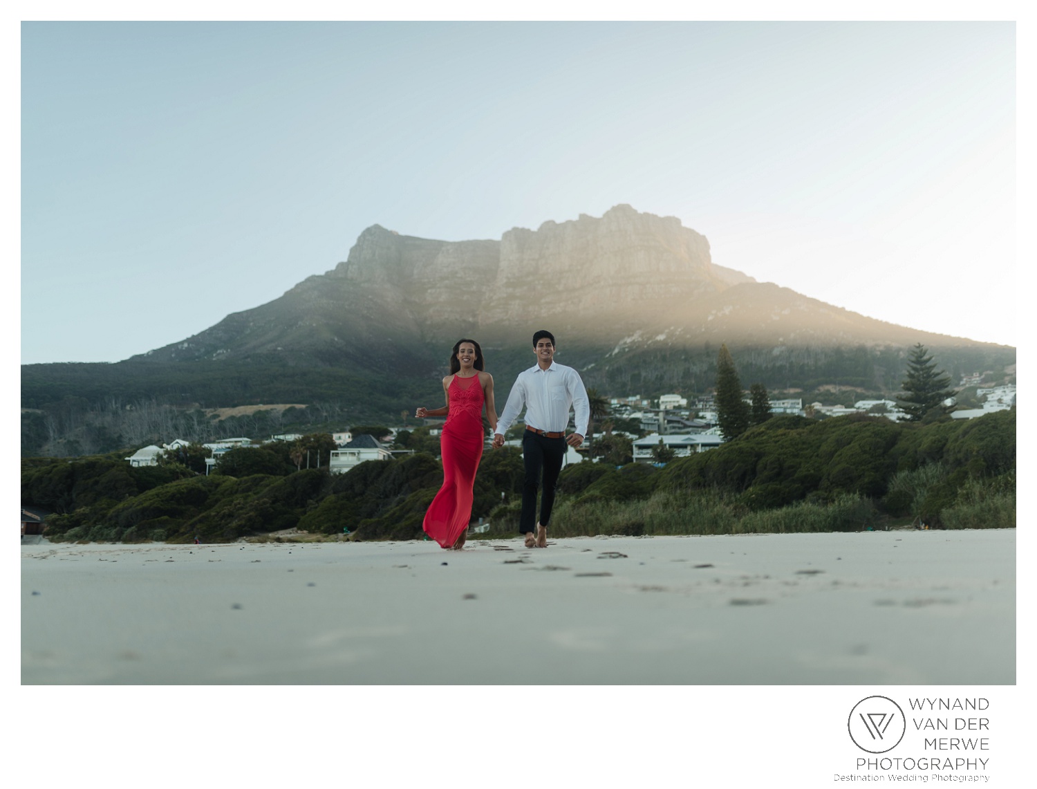 WvdM_engagementshoot_engaged_couple_prewedding_llandudno_cliftonbeach_beach_formal_southafrica_weddingphotographer_greernicolas-28.jpg