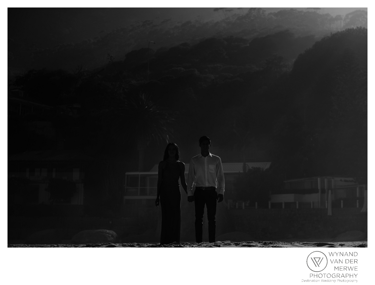 WvdM_engagementshoot_engaged_couple_prewedding_llandudno_cliftonbeach_beach_formal_southafrica_weddingphotographer_greernicolas-138.jpg