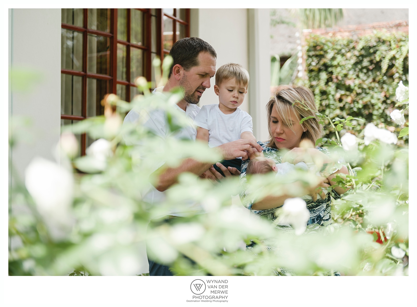 WynandvanderMerwe lifestylephotographer familyshoot lifestylesession home family lizedeon kids 2boys babybrother gauteng southafrica-84.jpg