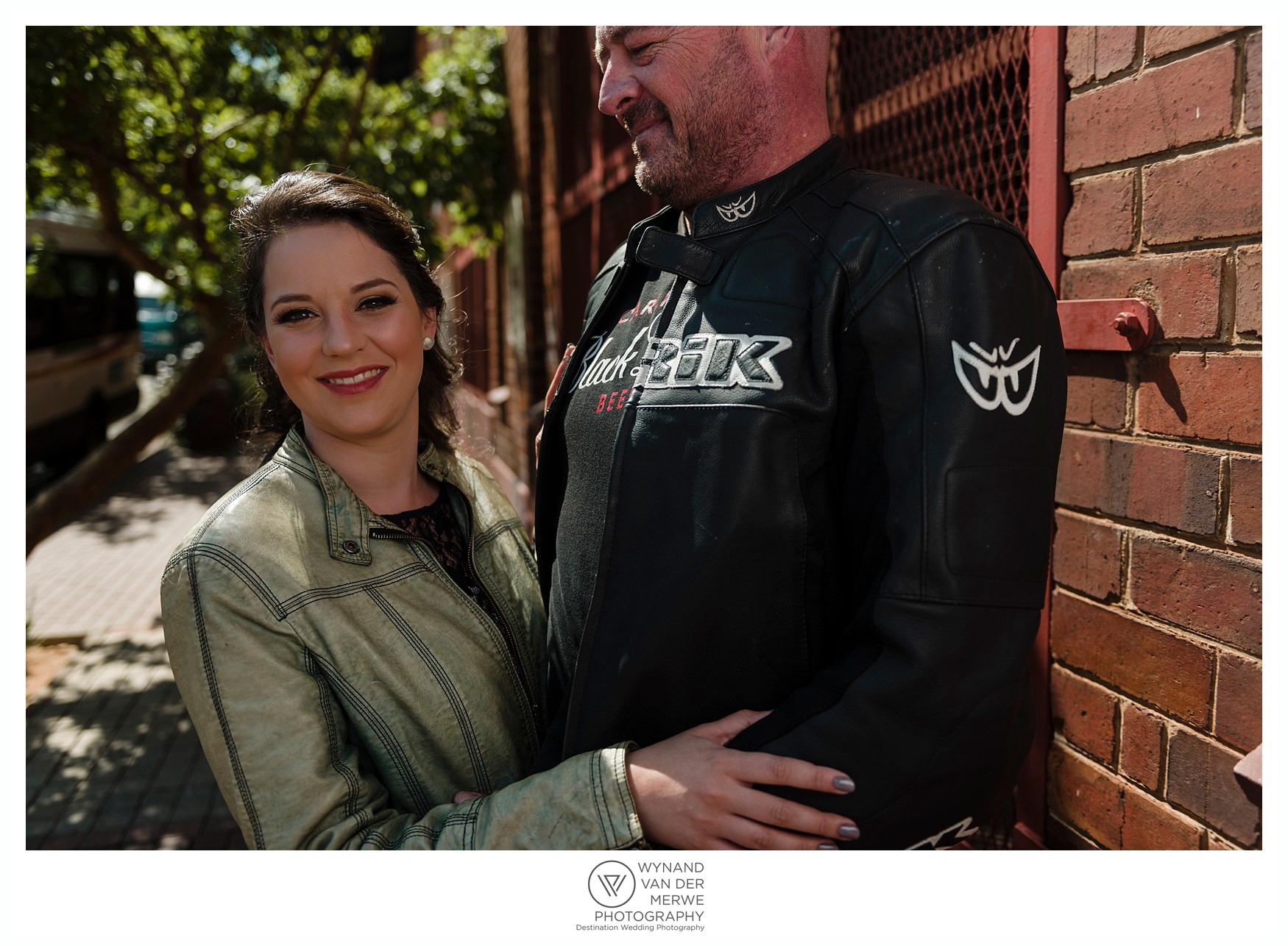 Chris & Marike eshoot in Maboneng