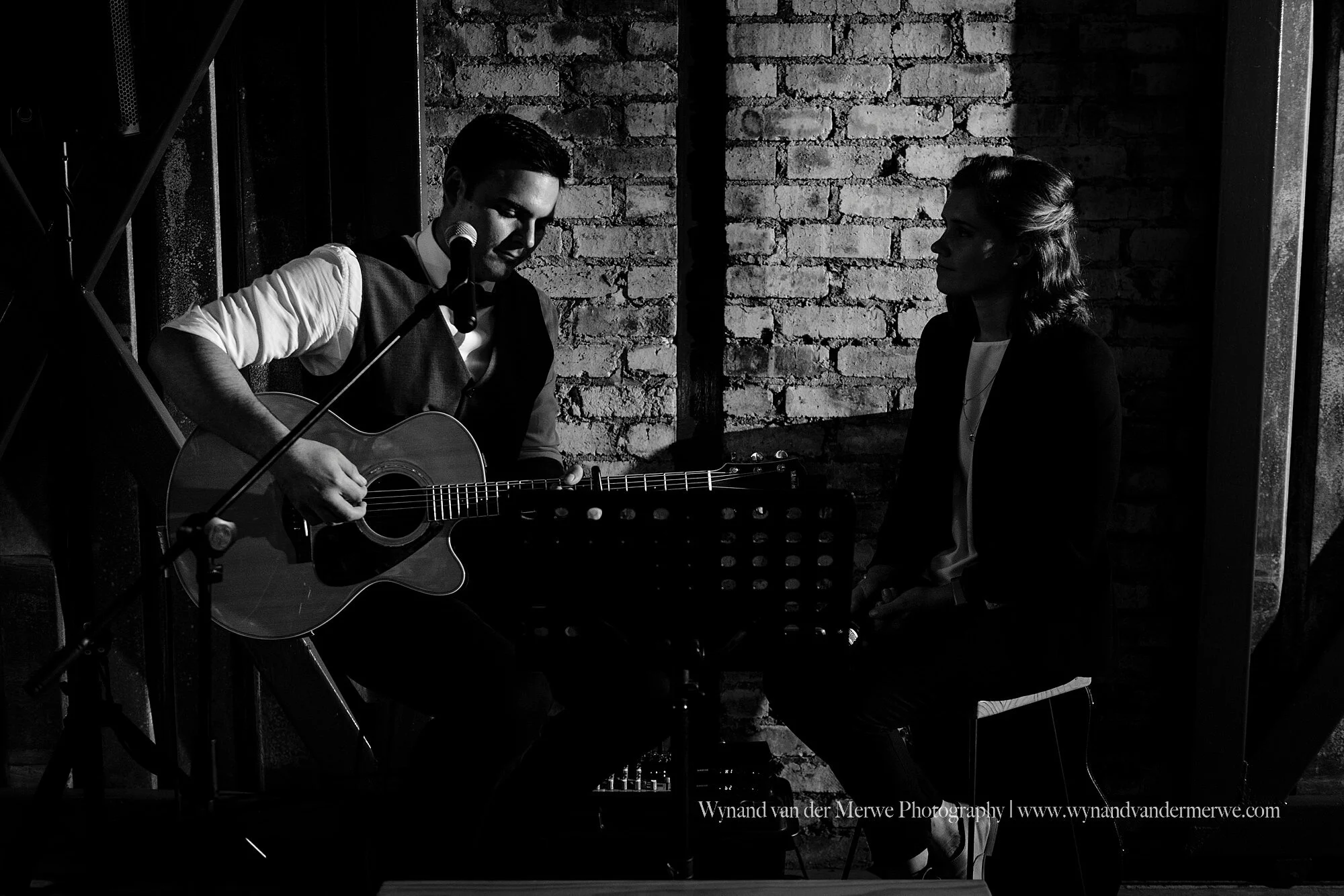 Rohan Neruschke troue by De La Mas Venue