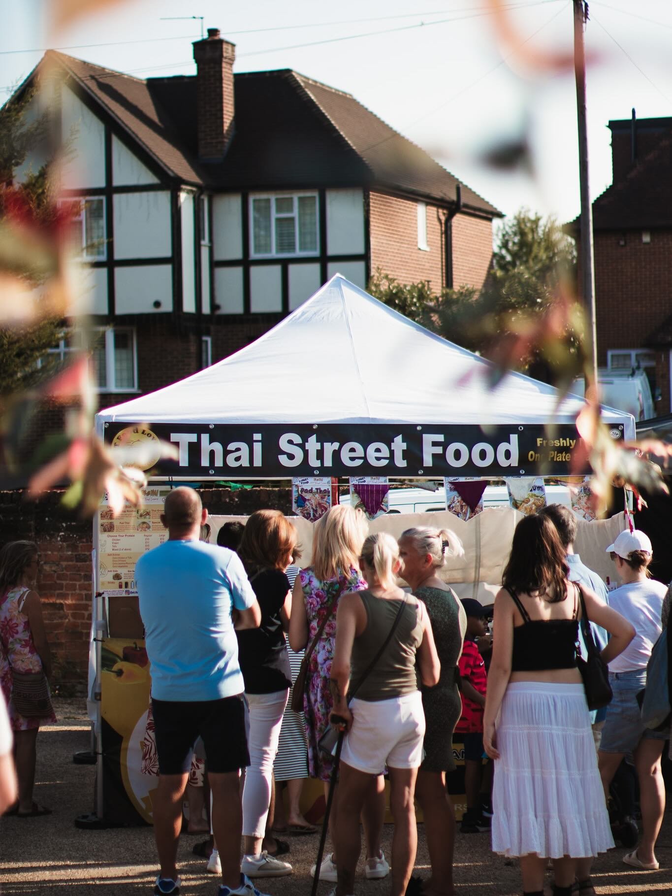 Huge shoutout to the amazing food stalls who kept everyone fed last night &ndash; they worked so hard in that heat, and the food was absolutely delicious! Same goes for the bar &ndash; non-stop all night!

We know the queues for food and drinks got a