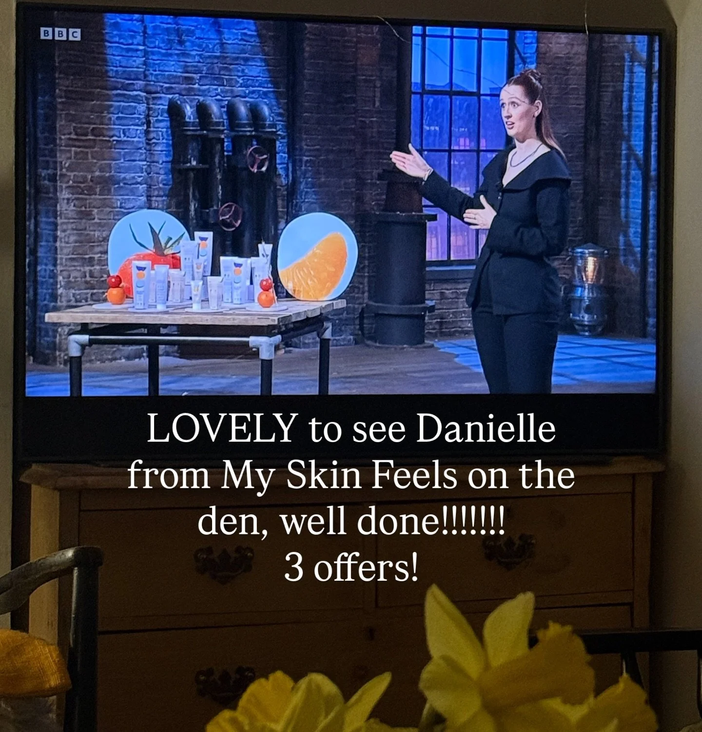 Just wonderful to see @myskinfeels ❤️❤️❤️ triumph on Dragons Den! 

#smallbusiness