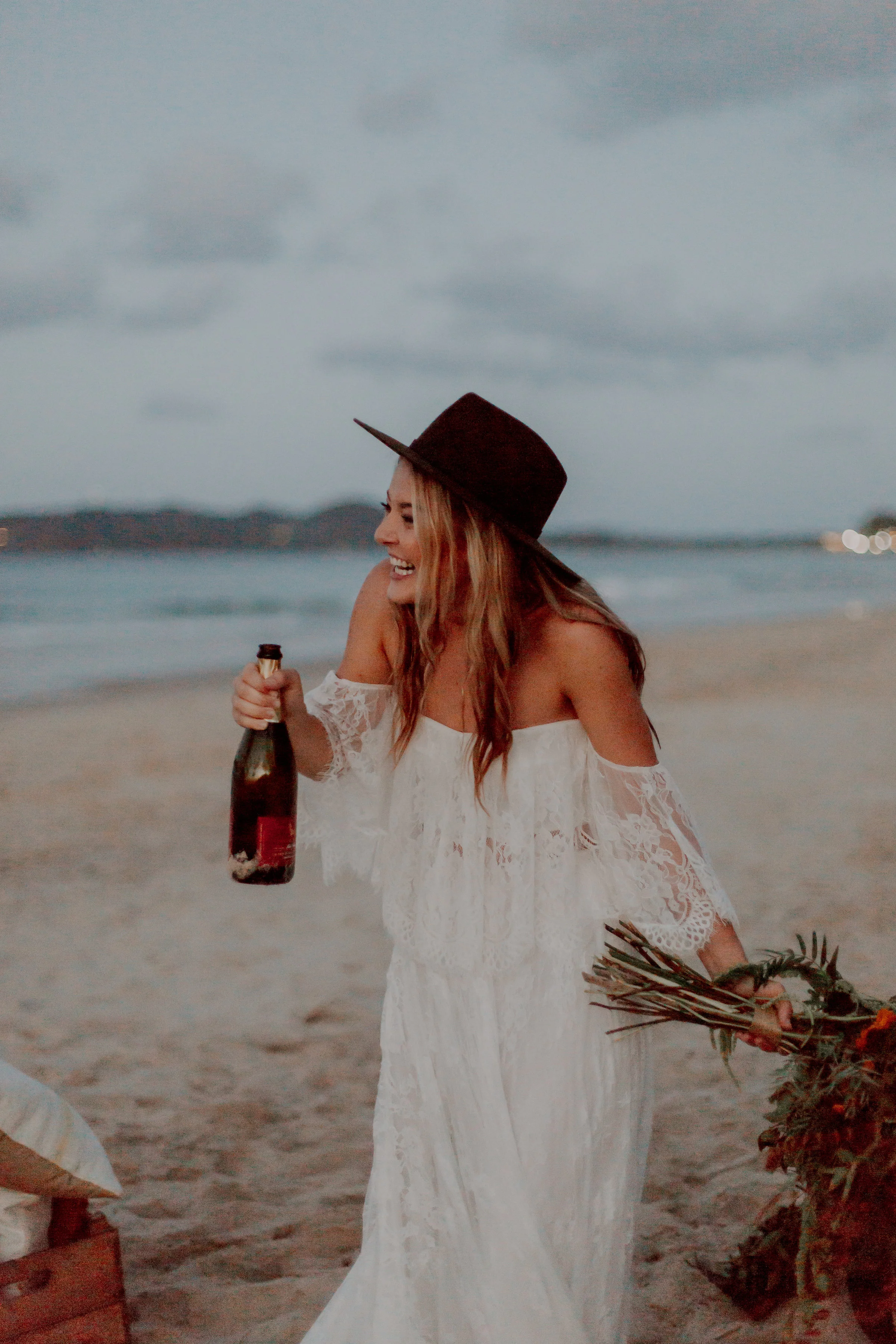 byronbayelopementphotographer-250.jpg