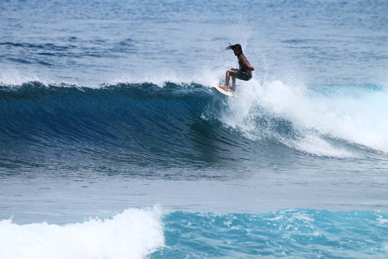 surf-mawi-lombok-nalua