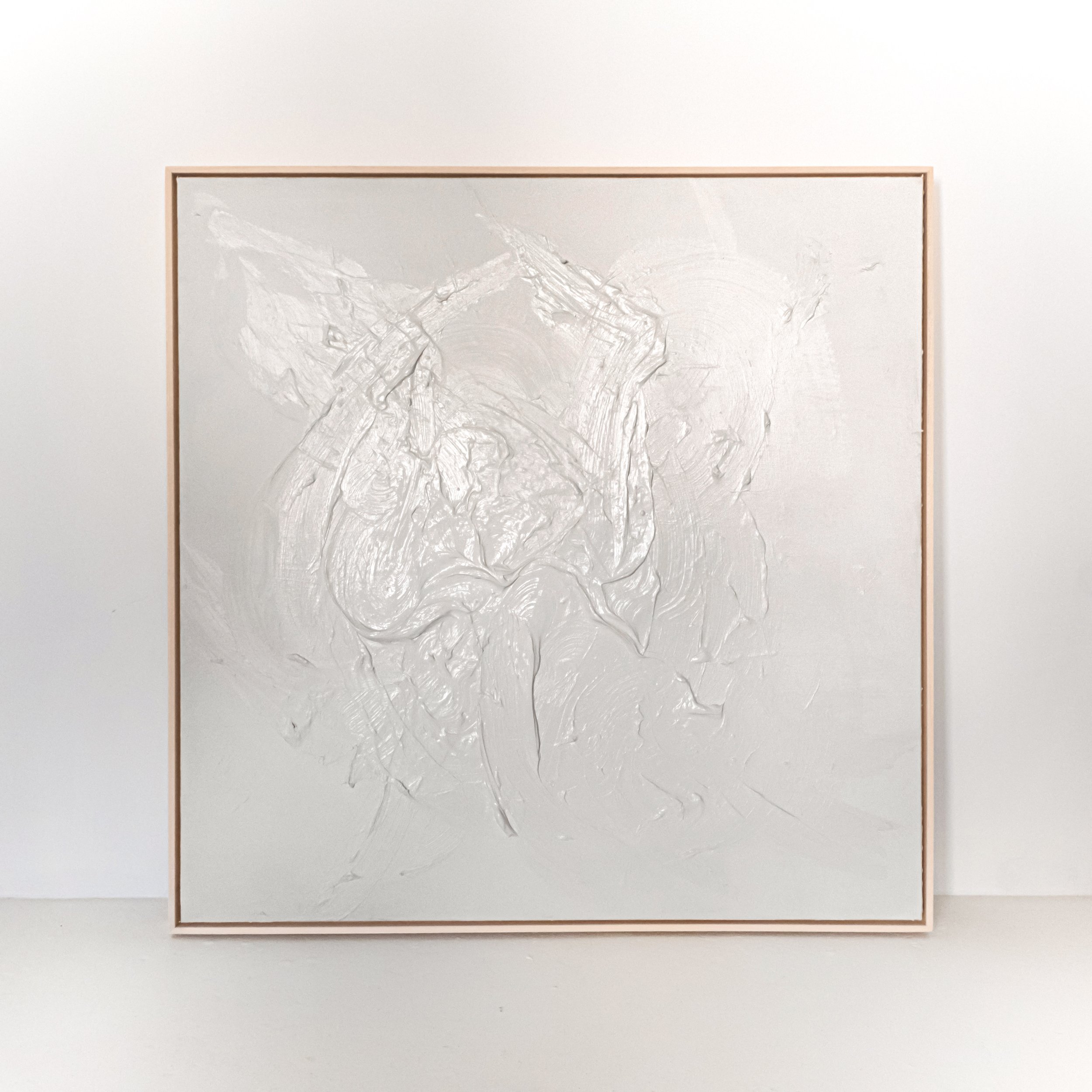 Kristin_Monochromatic_White-1.jpeg