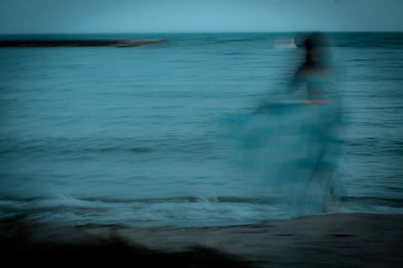 'Between You And The Sea' photo s hoot. Photo by Paula Wilson.