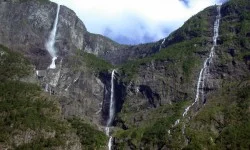 Nærøyfjorden – geologi og utforming