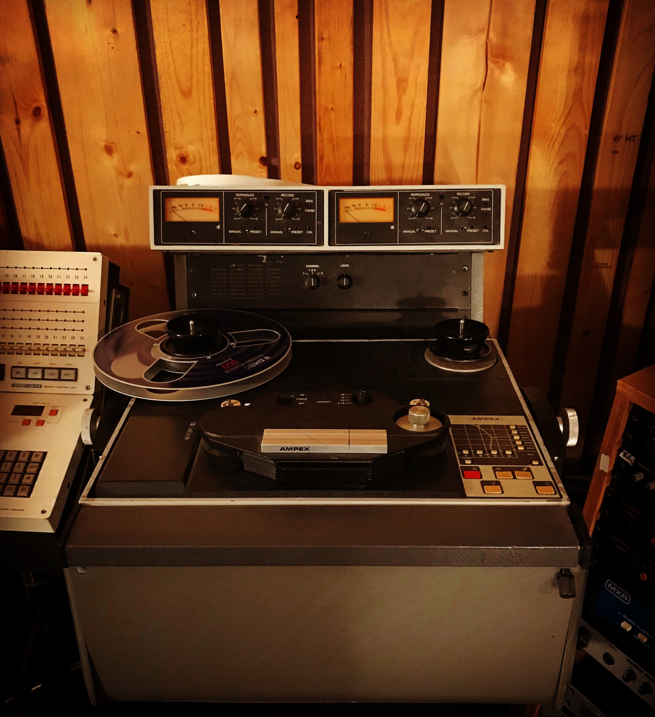 Ampex 102 1/2" Tape Machine