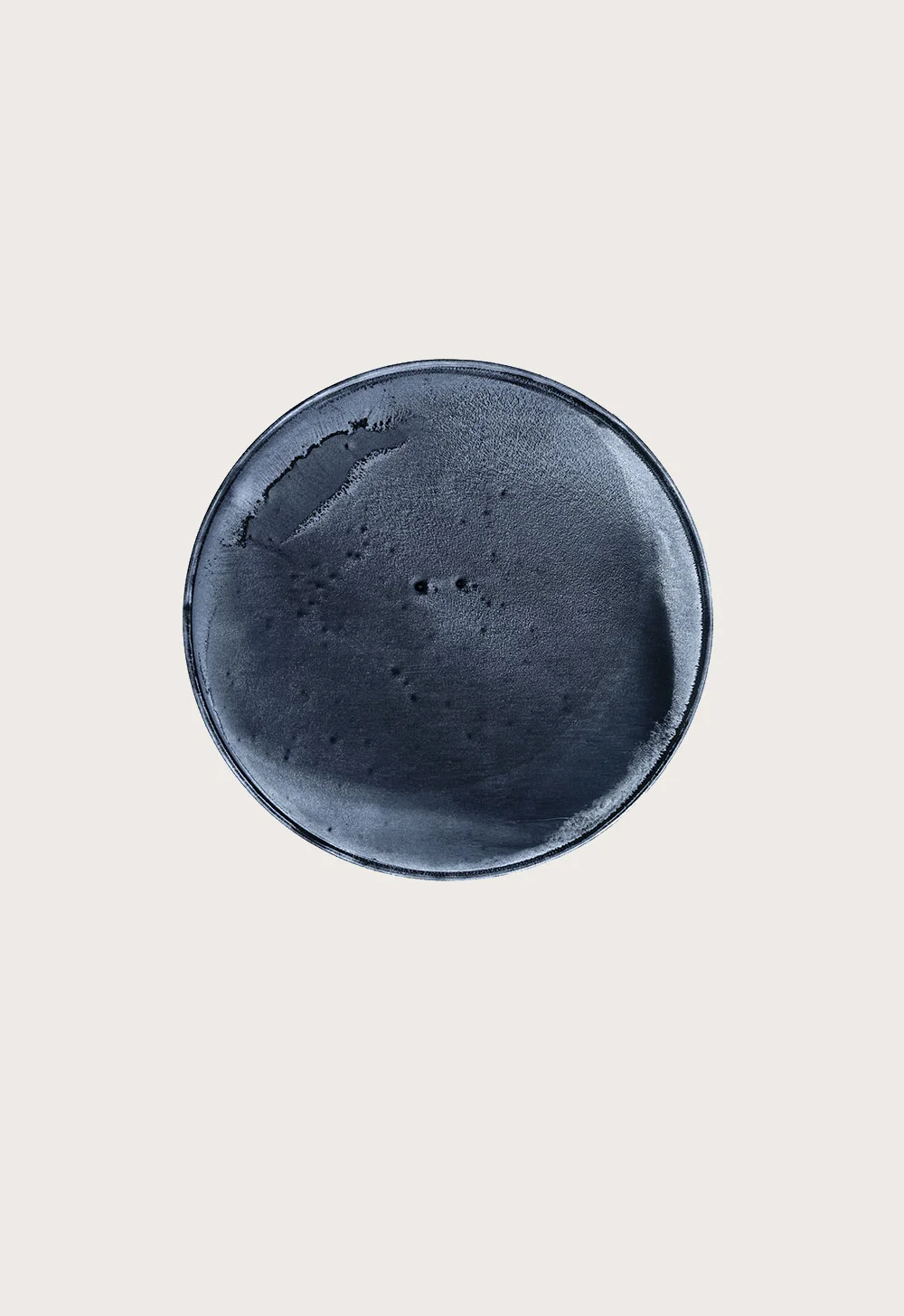 THIS IS NOW – indigo (I) 2010 pigment dispersal on 100% cotton fibre 101.0 x 73.7 cm, Ø 36.6 cm