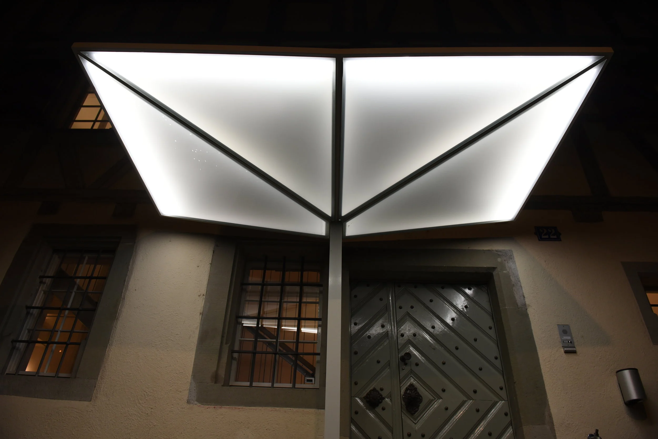 Beleuchtetes 3d Vordach Koller Metallbautechnik Gmbh