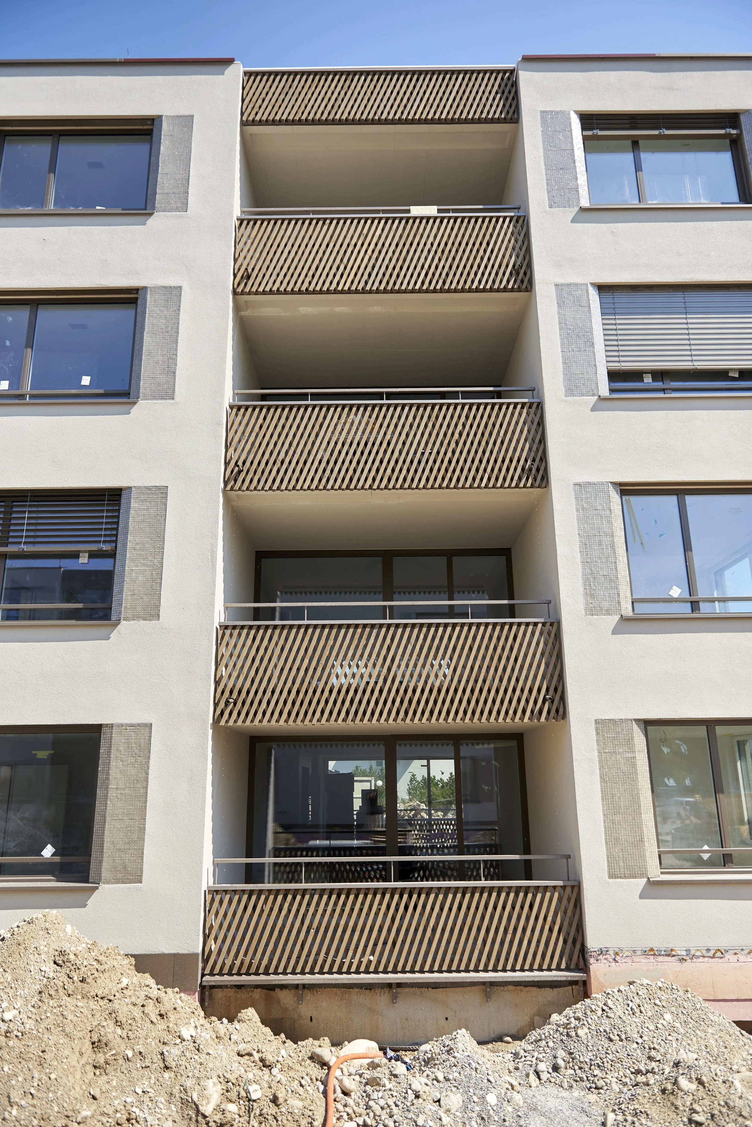 MetallHolzBrüstung — Koller Metallbautechnik GmbH