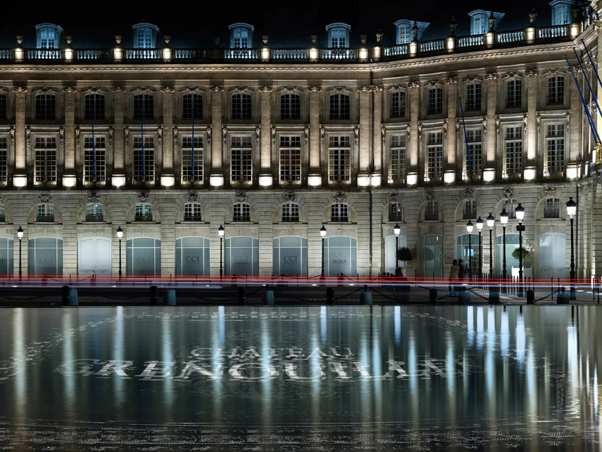 Place de la Bourse grenouilles CF041714.jpg