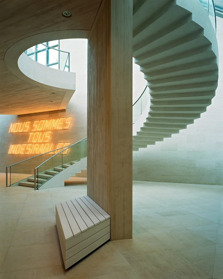 2006 mudam 9.jpg
