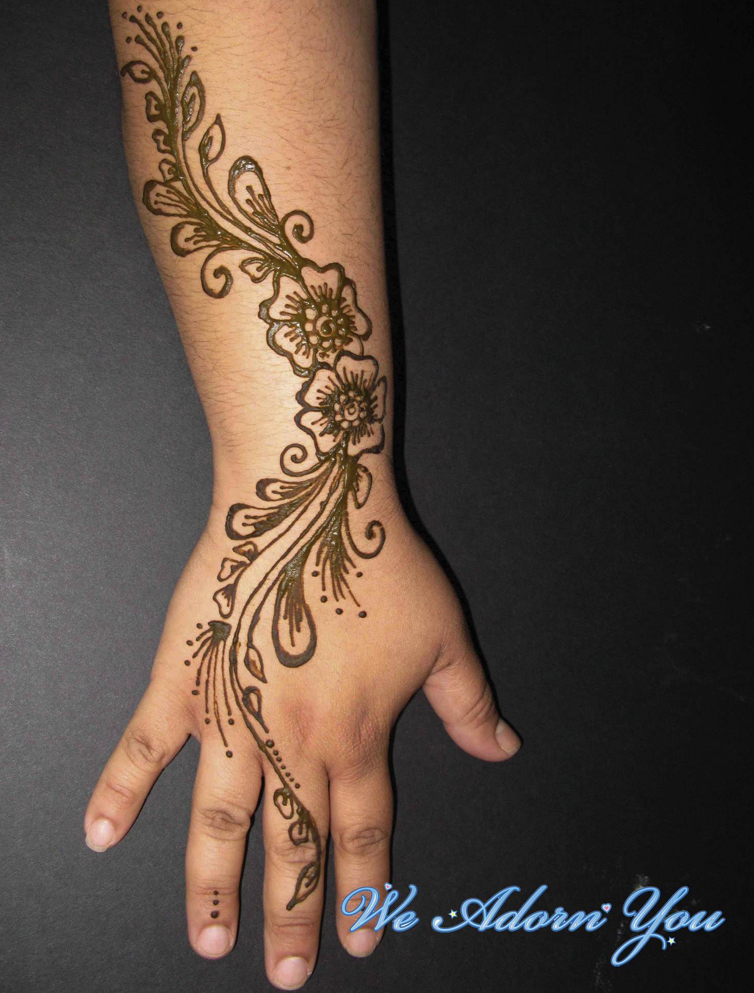 Henna Floral - We Adorn You.jpg