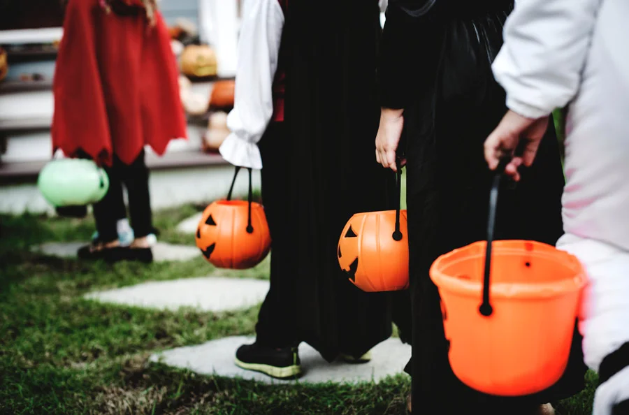 trick-or-treaters.jpg