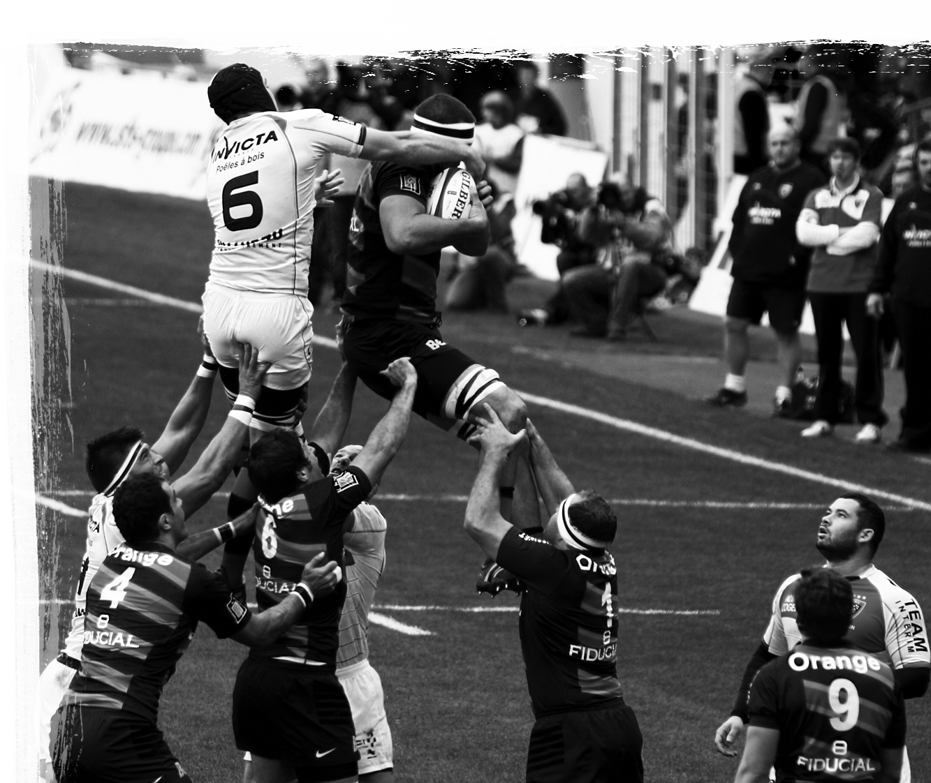 Lineout.png