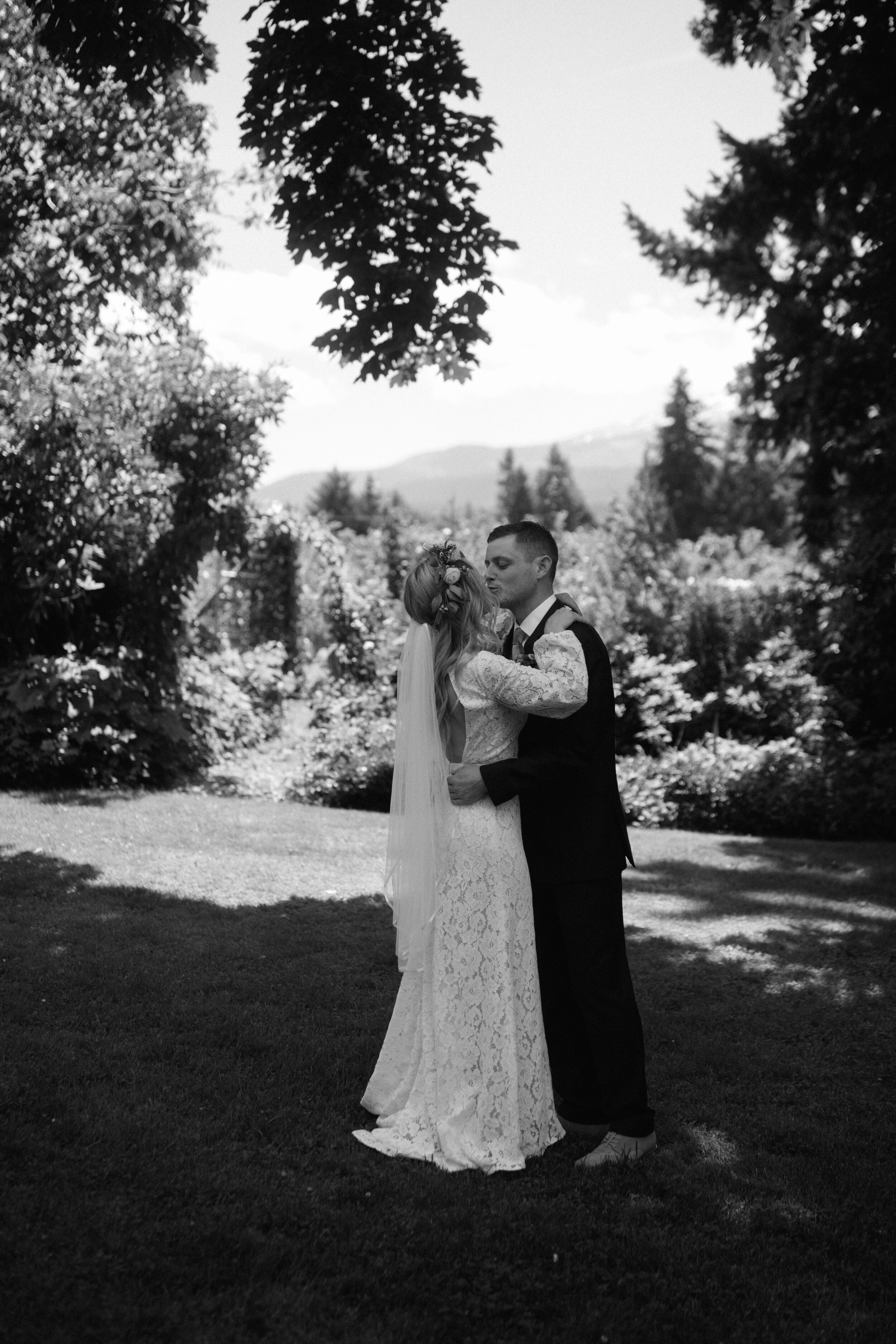 Becky & David Mt. Hood Oregon Wedding-125.jpg