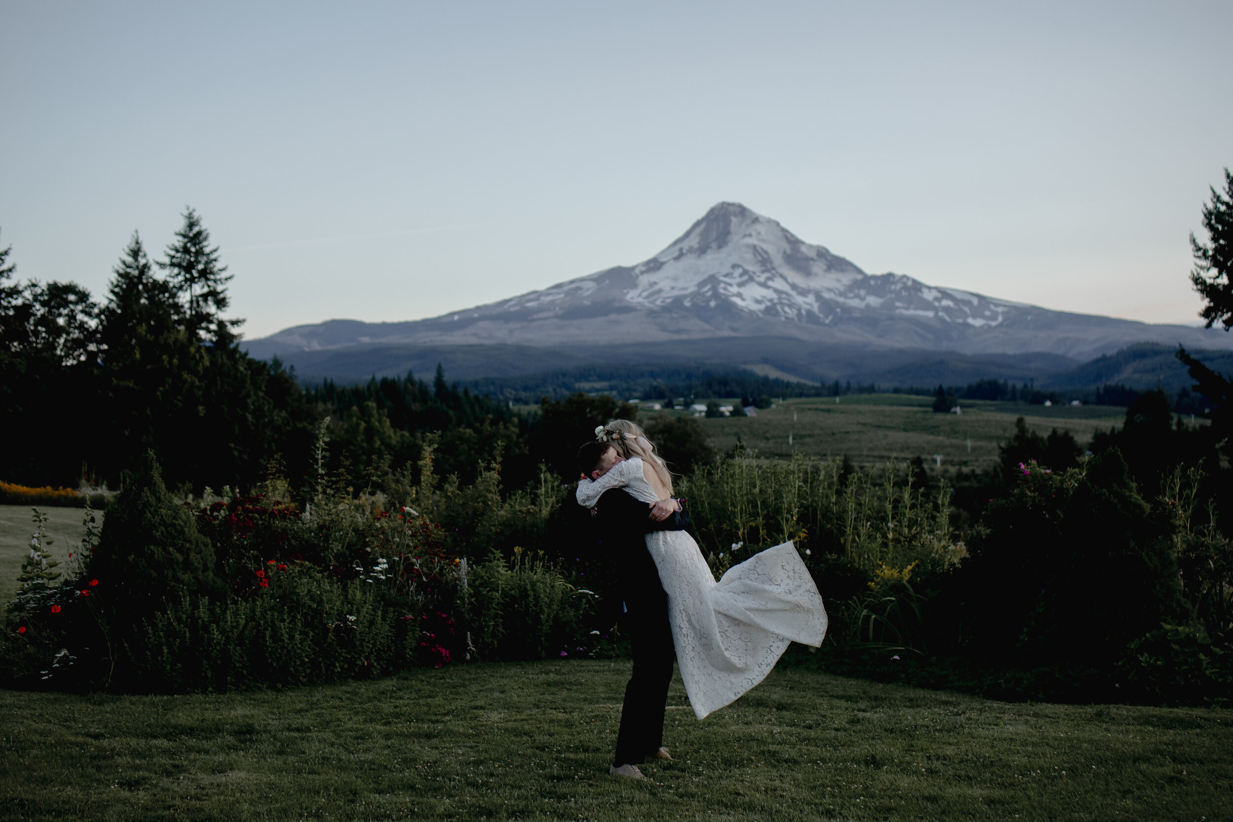 Becky & David Mt. Hood Oregon Wedding-581.jpg