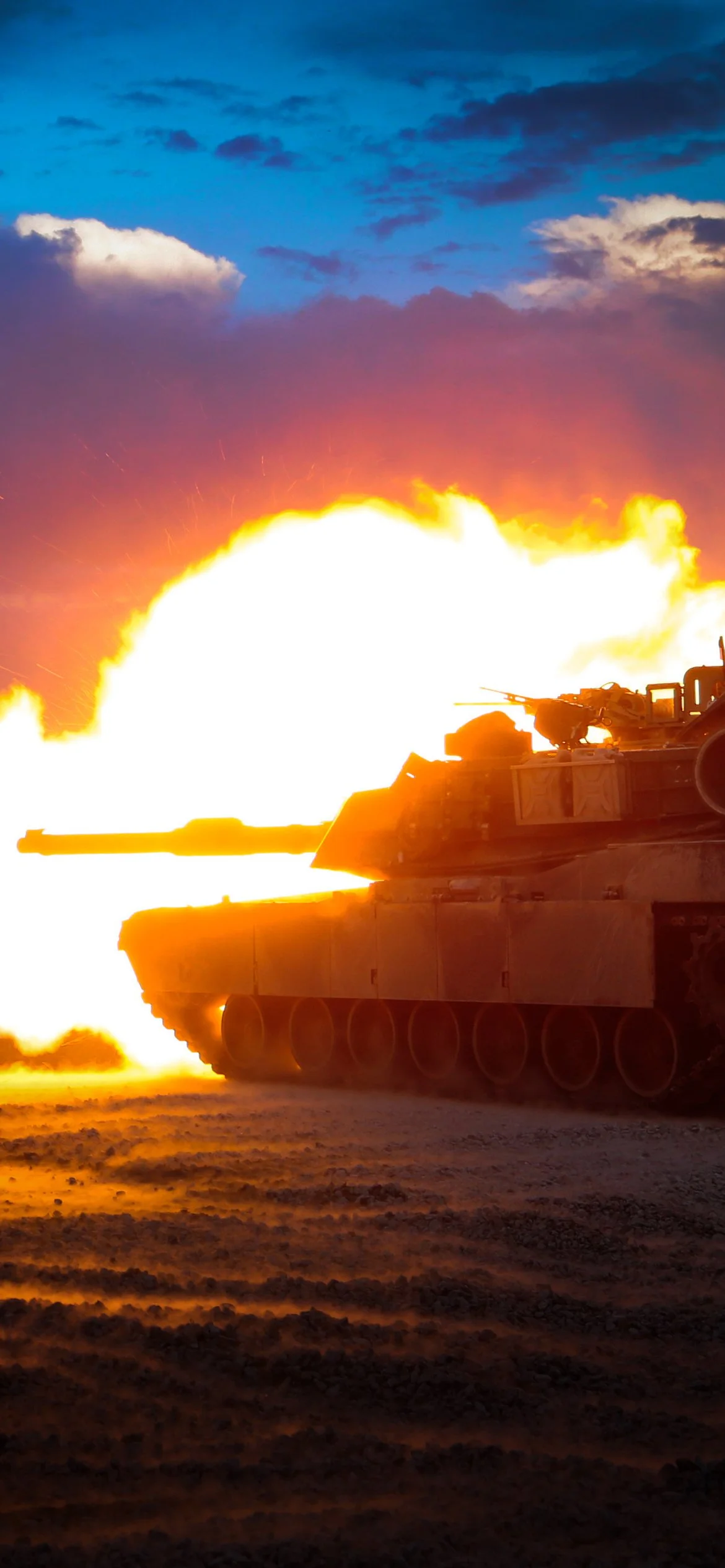 iPhone 12 Wallpaper 2021 Tank 2.jpg