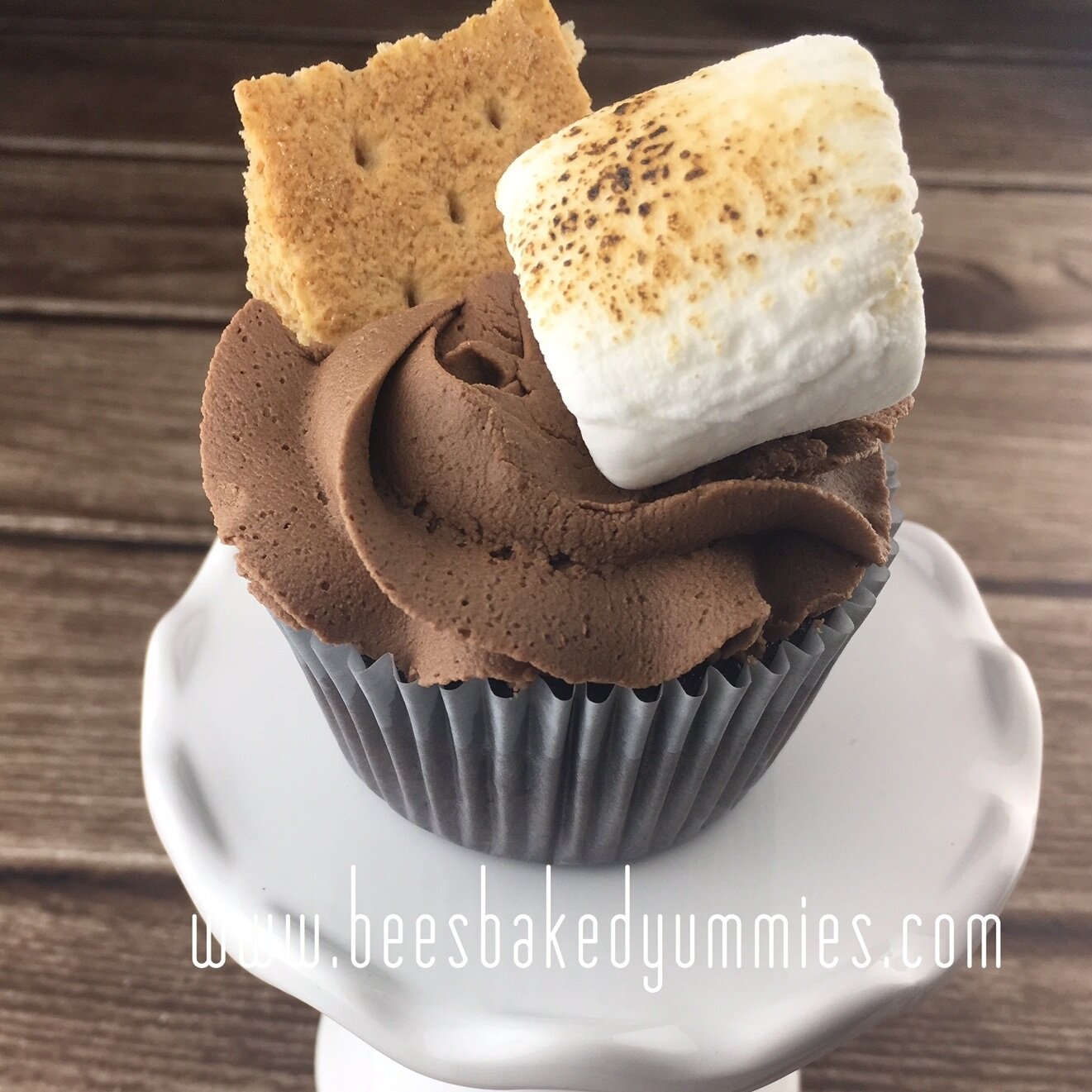 S'mores Cupcake - Customer Favorite Alert