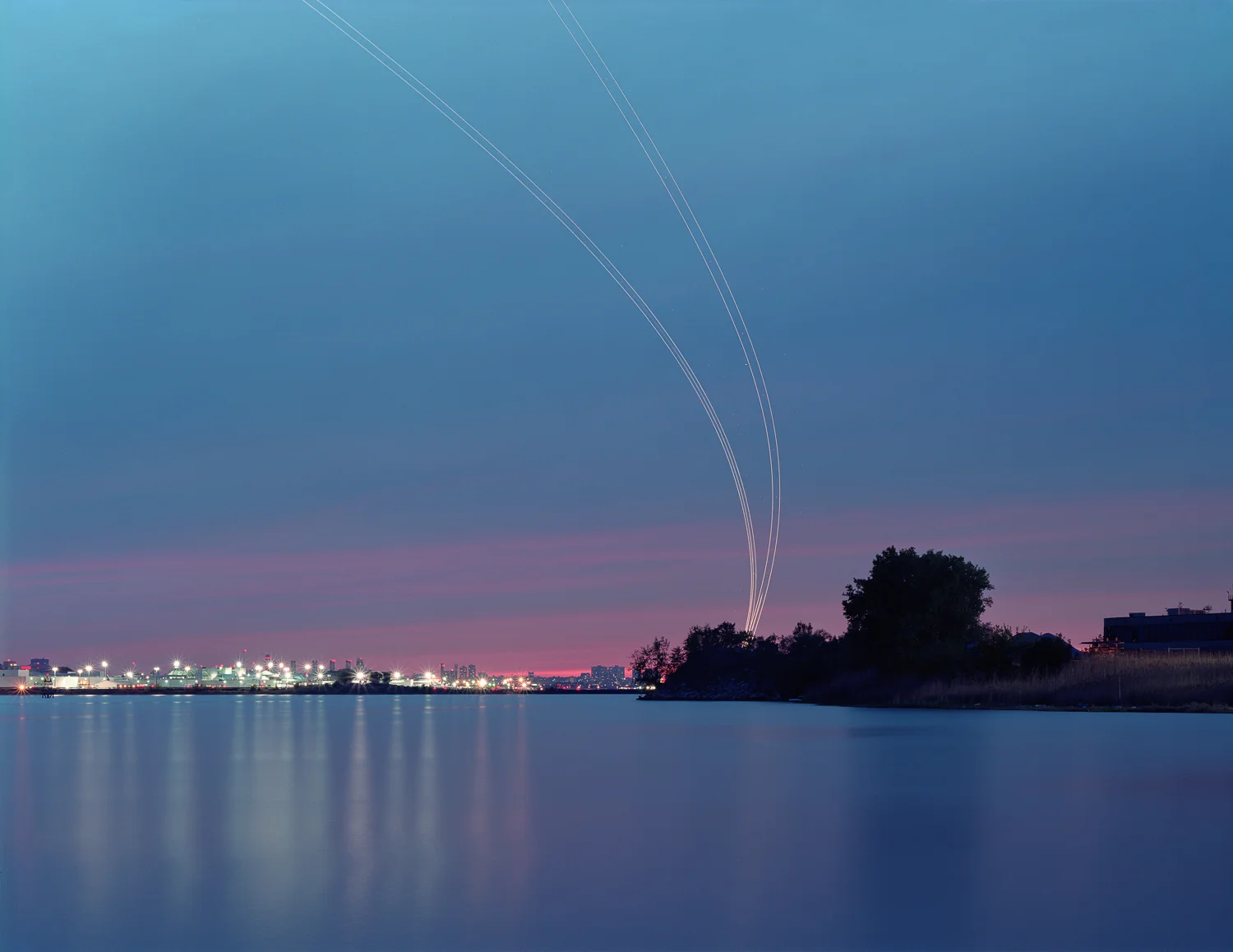 Landings LaGuardia Runway 31, 2006