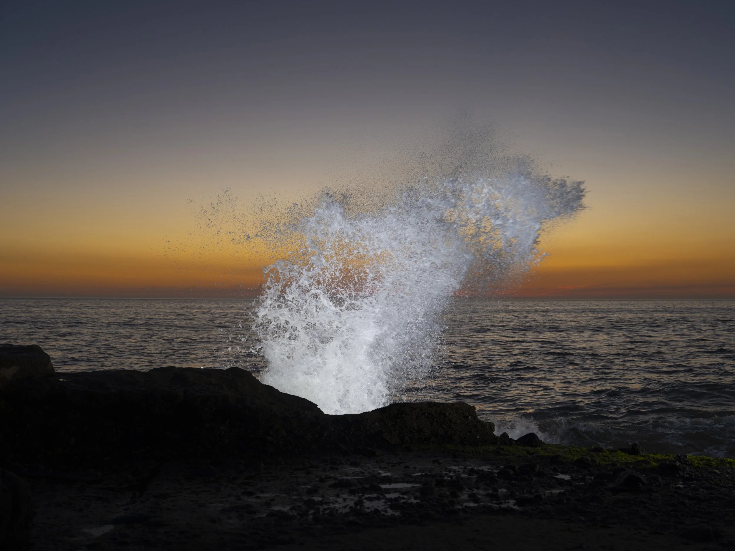 WAVES_07.jpg