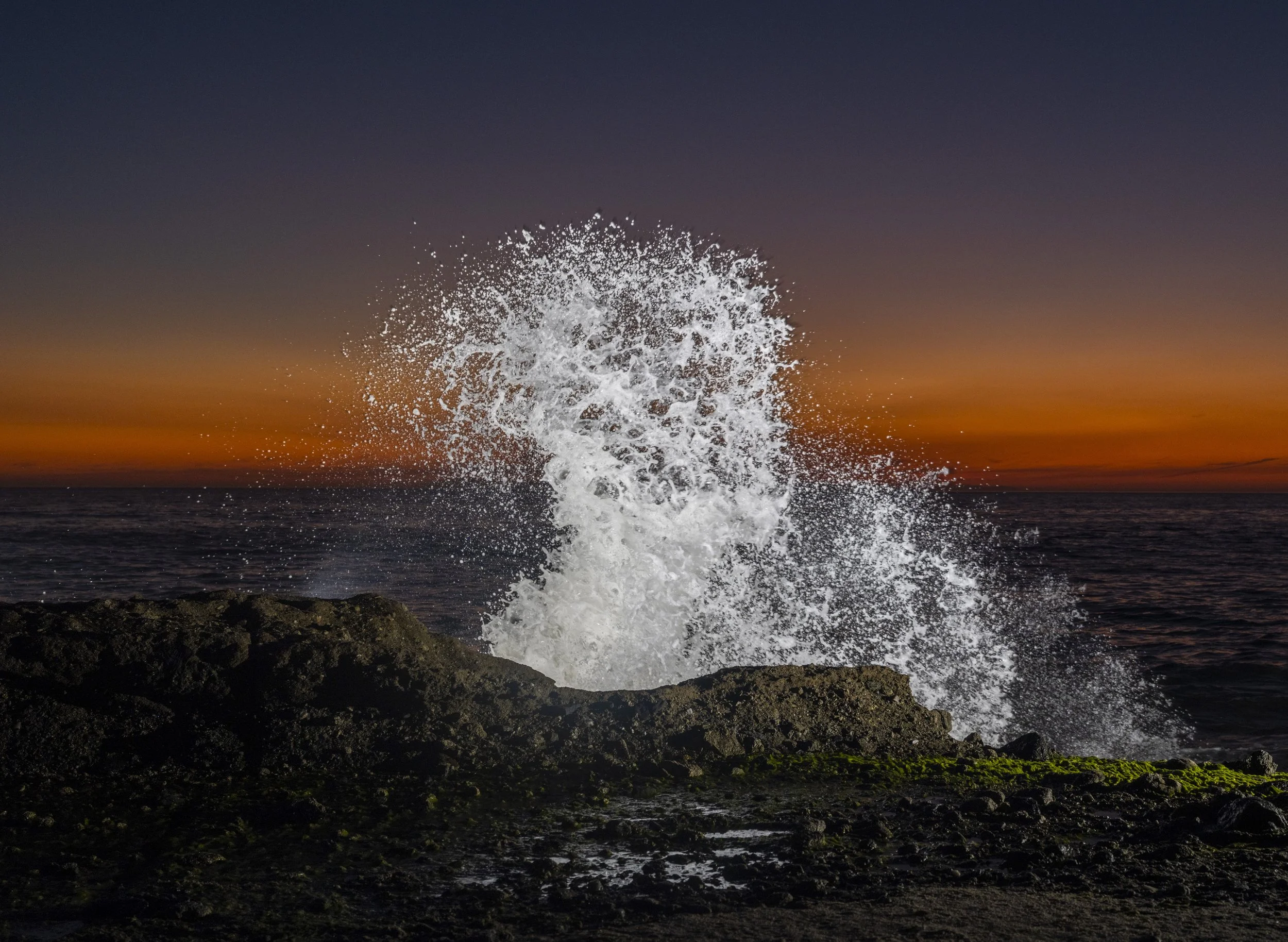 WAVES_08.jpg