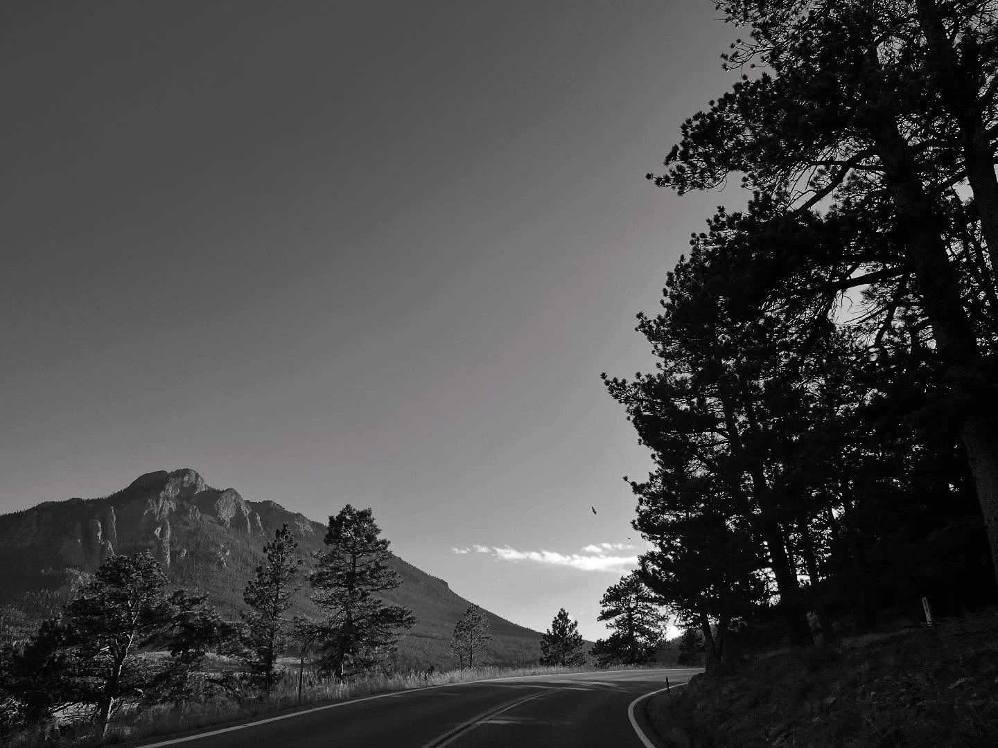 Thank you @cliffstanley_ for showing us your city! 🫶🏽 #leighwords #travelphotography #travelart #colorado #bnwsouls #bnwart #bnw_photography