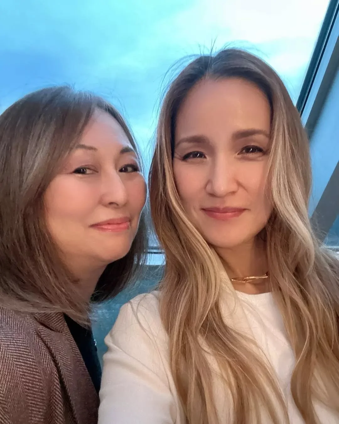 Happy Birthday my dear friend @meguminyfl. Beautiful inside and out. You are my super inspiration💖 X AK

めぐみさん、お誕生日おめでとうございます！🎂🎉🥂💖　いつも大きな慈愛に満ちたおおらかな愛で、周りの誰をも大きく包み込むめぐみさん。常に向上心とモチベーションを高く志され、大きなインスピレーションをくださるめぐみさん。そんなめぐみさんを心からリスペクトしてやみません。いつも私を心か