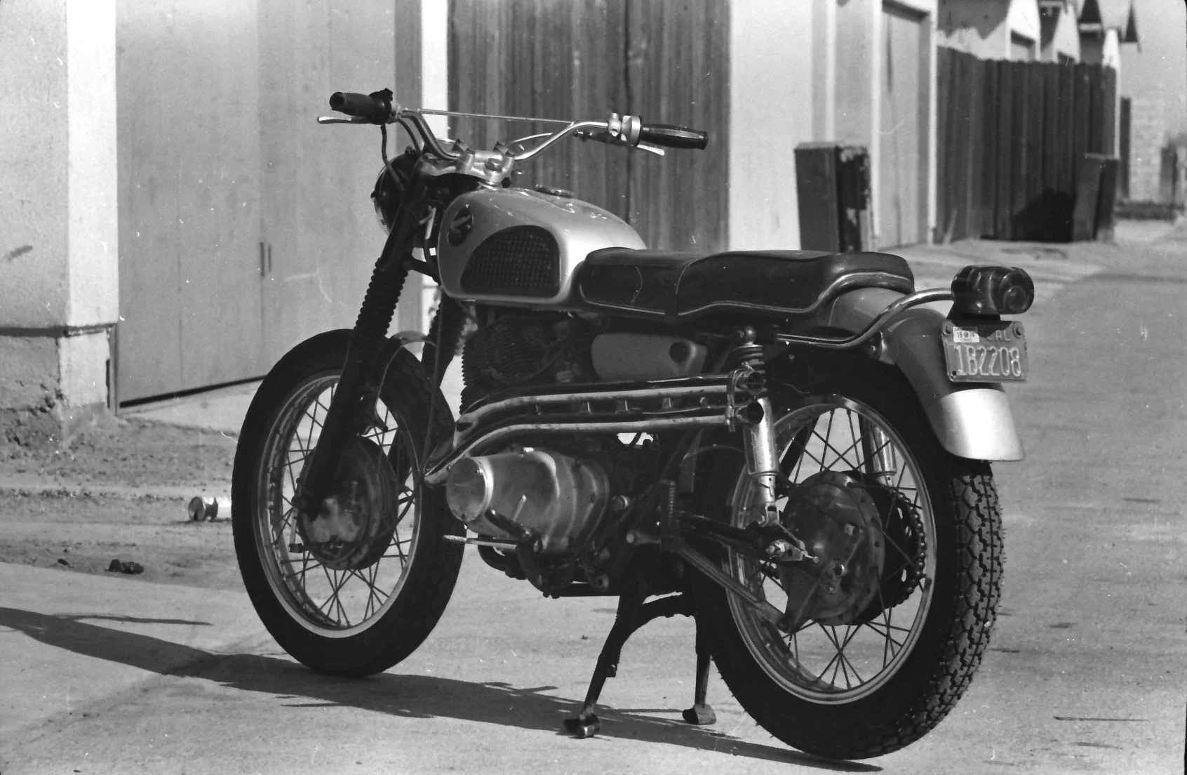 1966 Honda 305 Scrambler Restoration