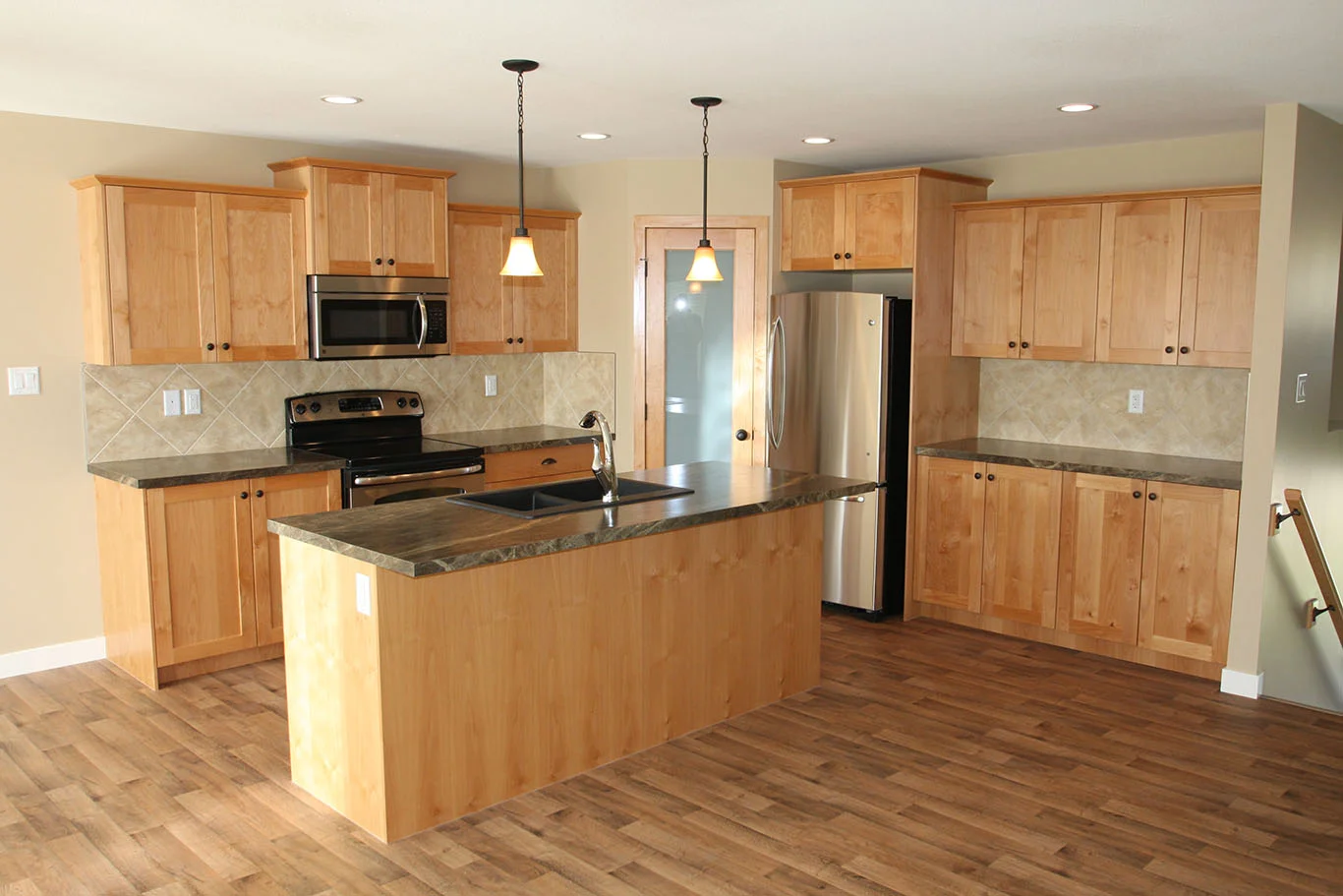kitchen_cabinetry_053.jpg