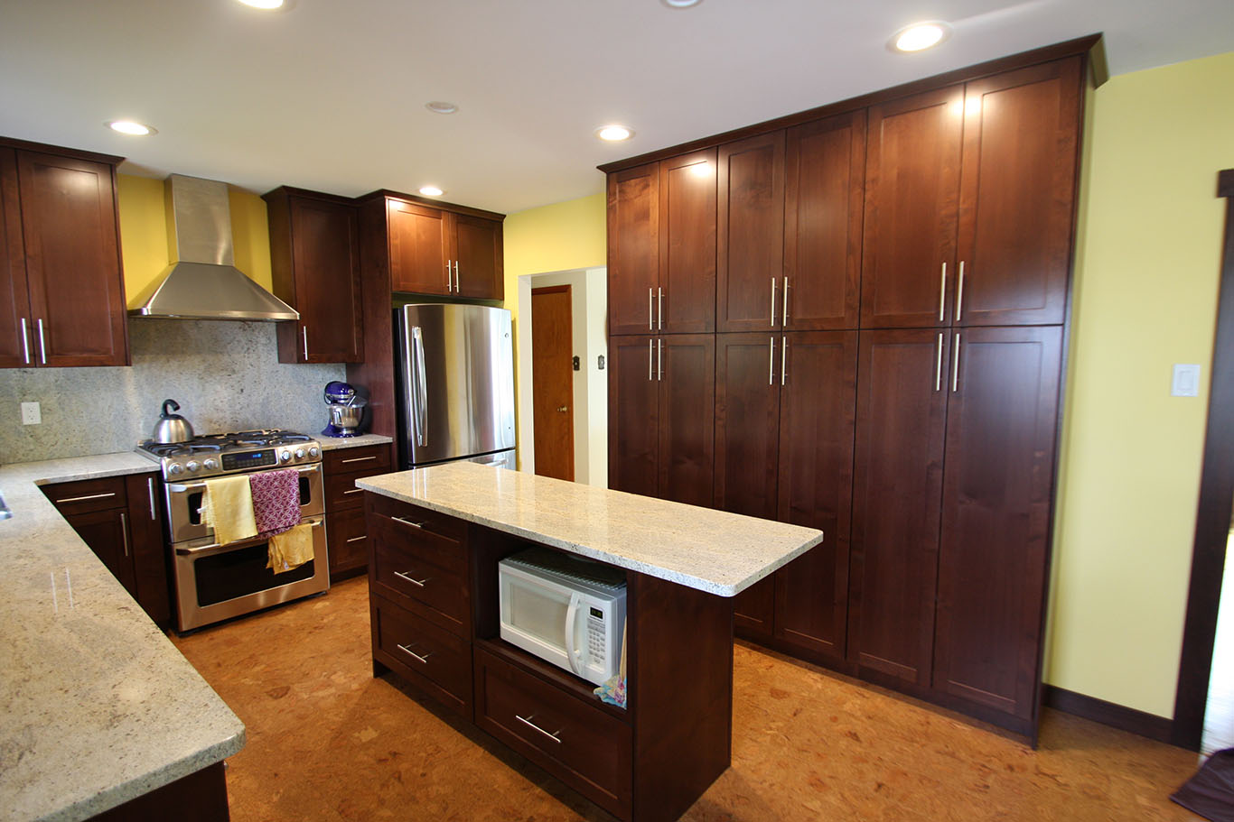 kitchen_cabinetry_091.jpg
