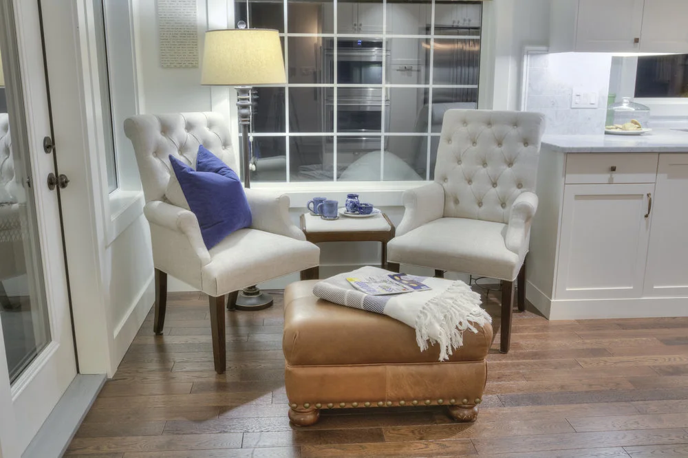 interior design with white.jpg