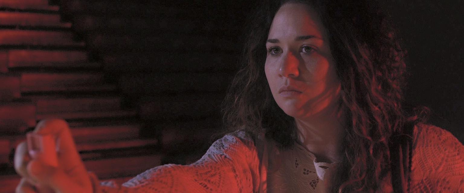 Annie Ganoussis as Deenie