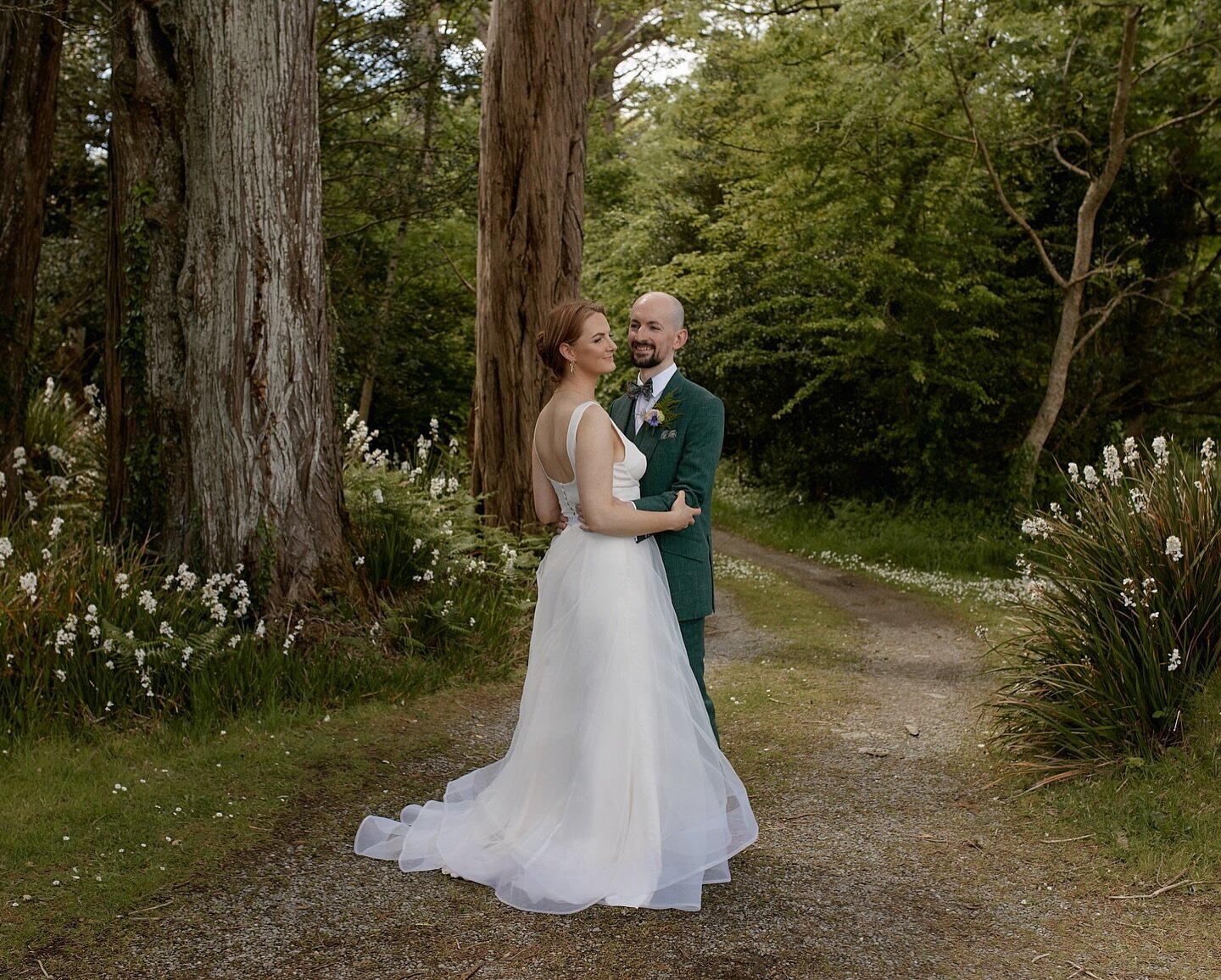 Imelda + Michael at Inish Beg in west Cork. 

#corkphotographer #corkwedding #irishwedding #irishweddingphotographer #westcork #westcorkwedding