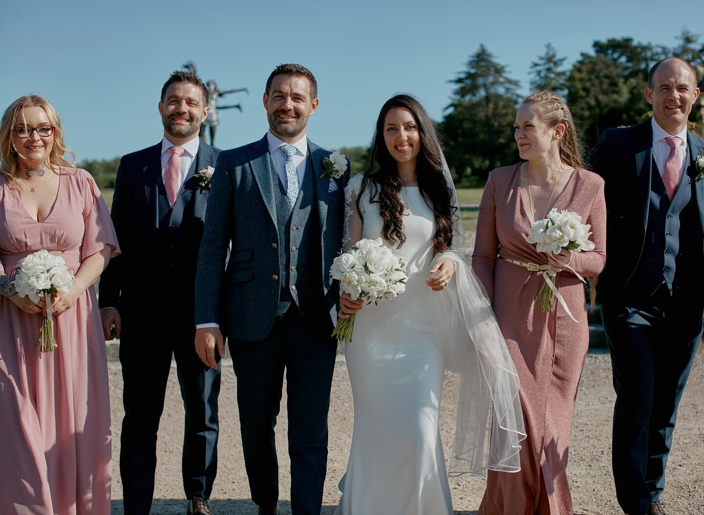 The bridal party 😍

#corkphotographer #corkwedding #irishwedding #irishweddingphotographer #castlemartyrweddings