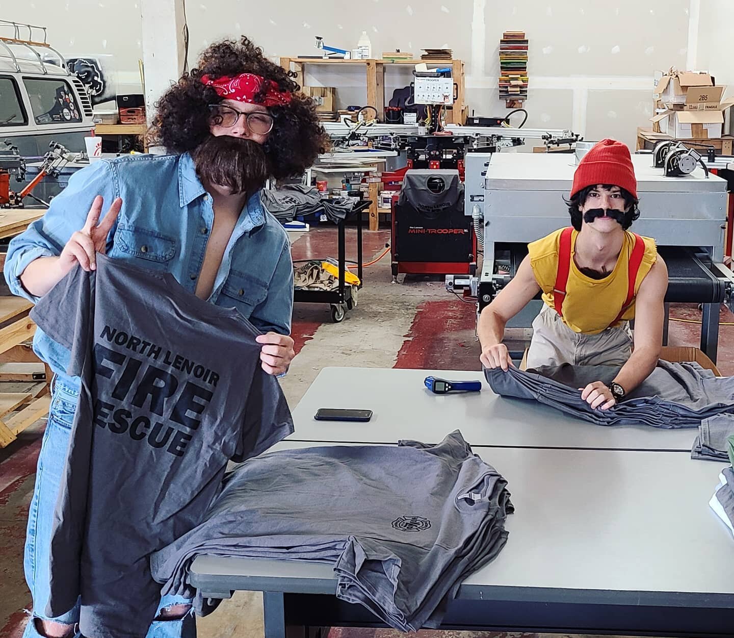 We've got a little extra help in the shop today.

#magicmilescreenprintingco #DowntownKinston #kinstonnc #highcotton #halloween2020

Ok, that's enough &quot;hash&quot; tags! 🤣