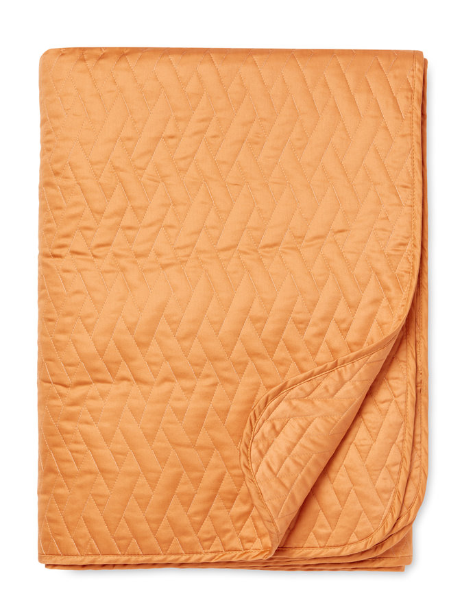 Peach Raso: Quilted Bedding