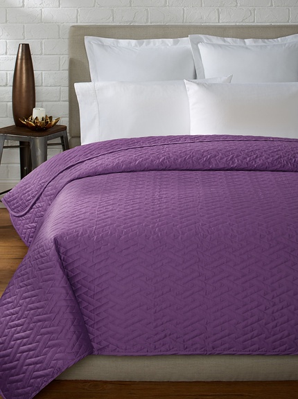 Purple Raso: Quilted Bedding