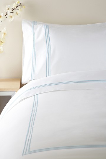 Our Plaza percale duvet sets are made of 200TC soft percale.
