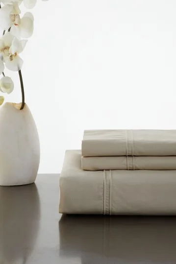 Kalypso collection linens