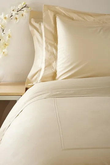 Kalypso collection linens