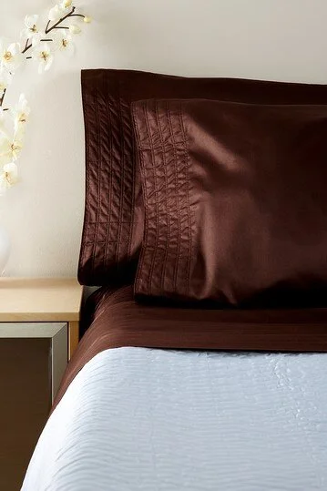 Mondrian: Luxury Linen Set