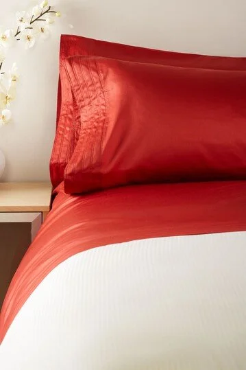 Mondrian: Luxury Linen Set