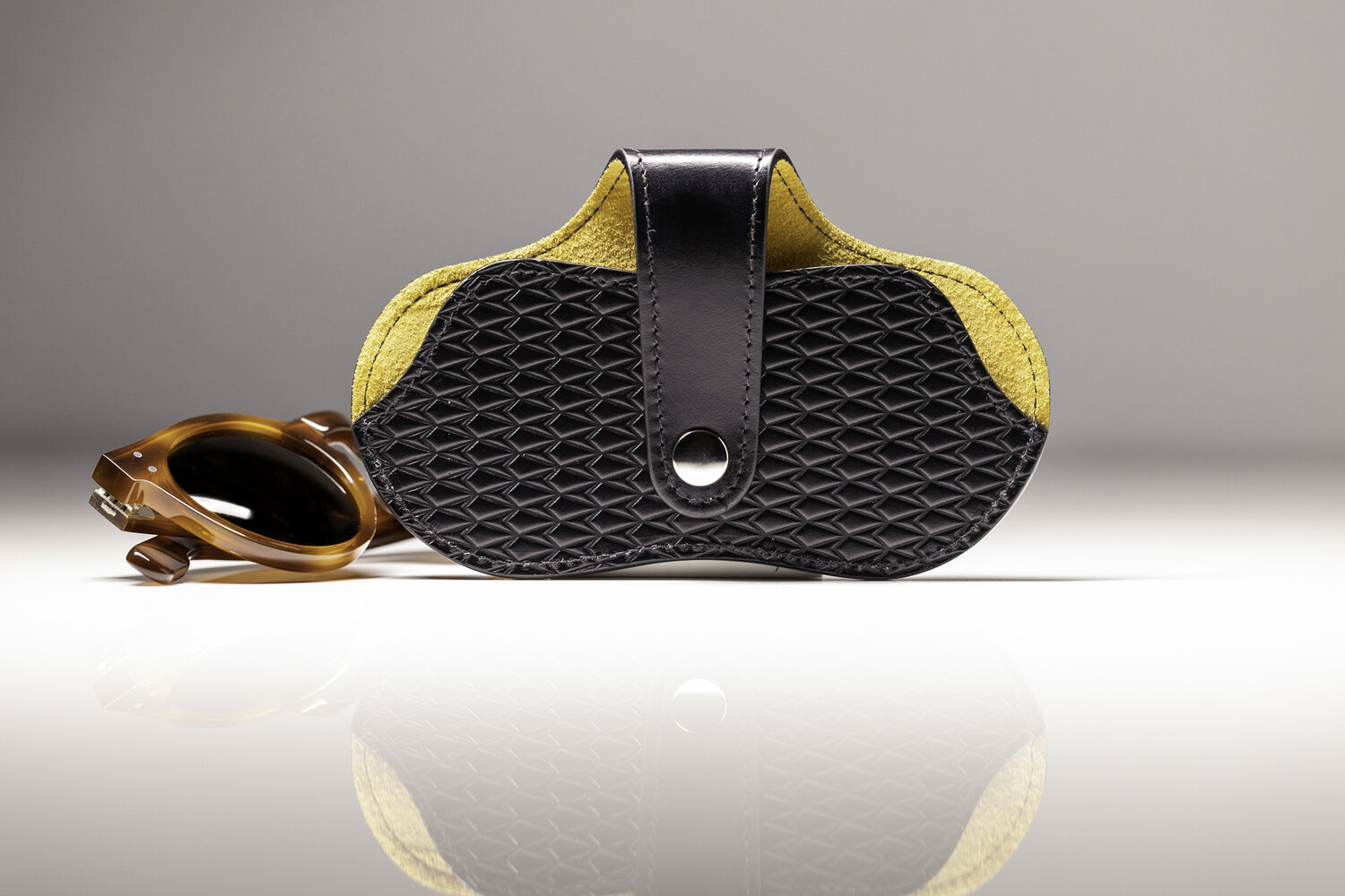 English Bridle Leather Luxury Folded Card Cases - Steph Rubbo Saddlery