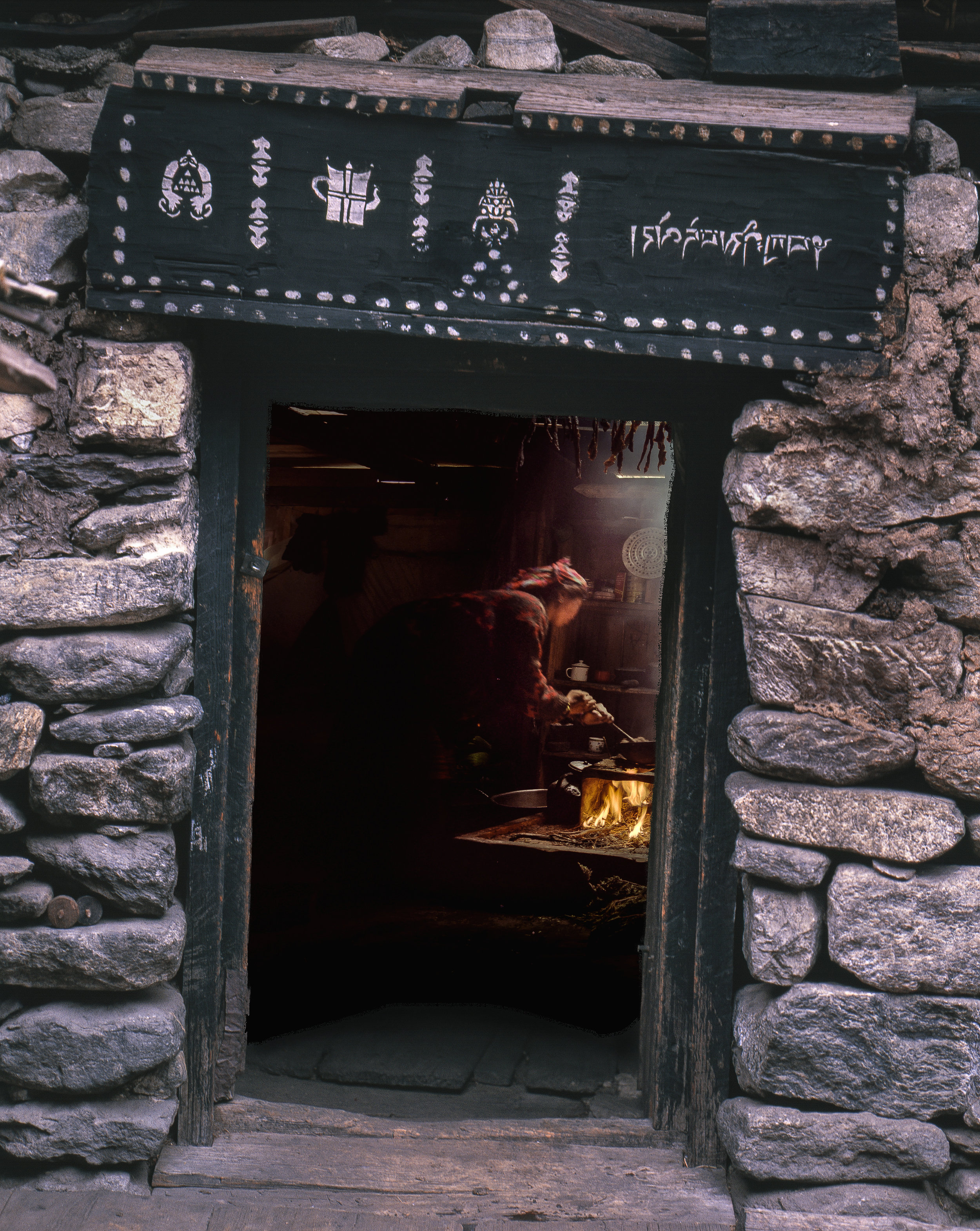 doorway-nepal-2.jpg