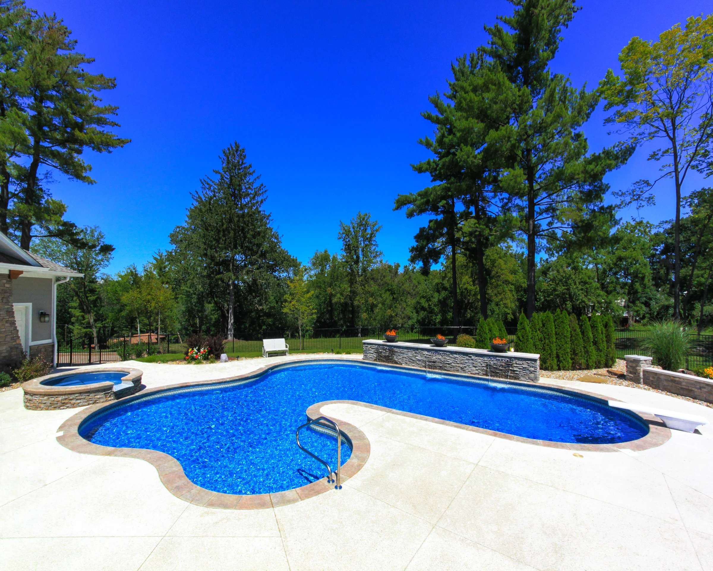 59 | Custom Lagoon with Spillover Spa. Water Feature, Spillover Spa, Firebowls