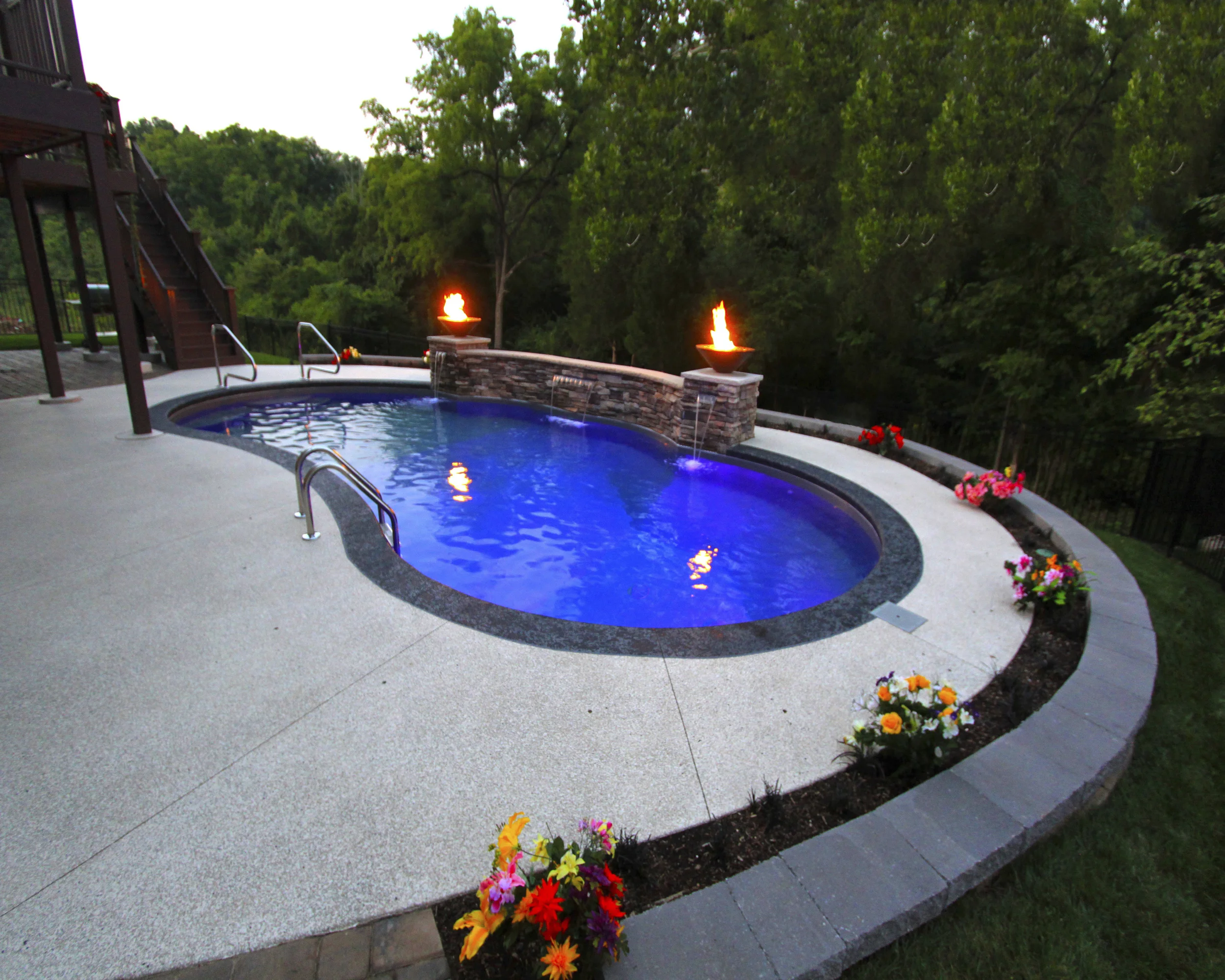 56 | Custom Kidney. Water Feature with Firebowls, LED Lighting